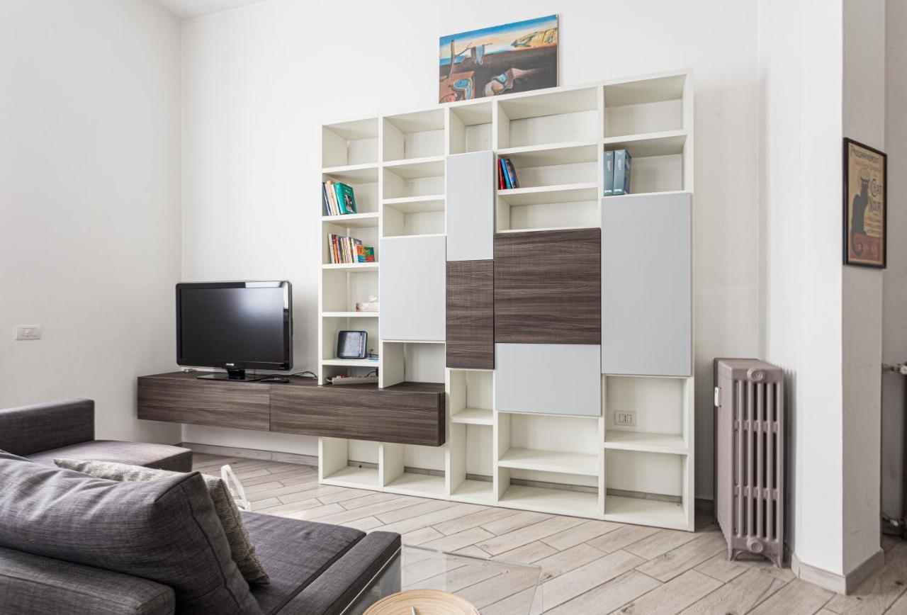 Spacious Retreat Steps From Lambrate Metro- Via Pacini Μιλάνο Εξωτερικό φωτογραφία