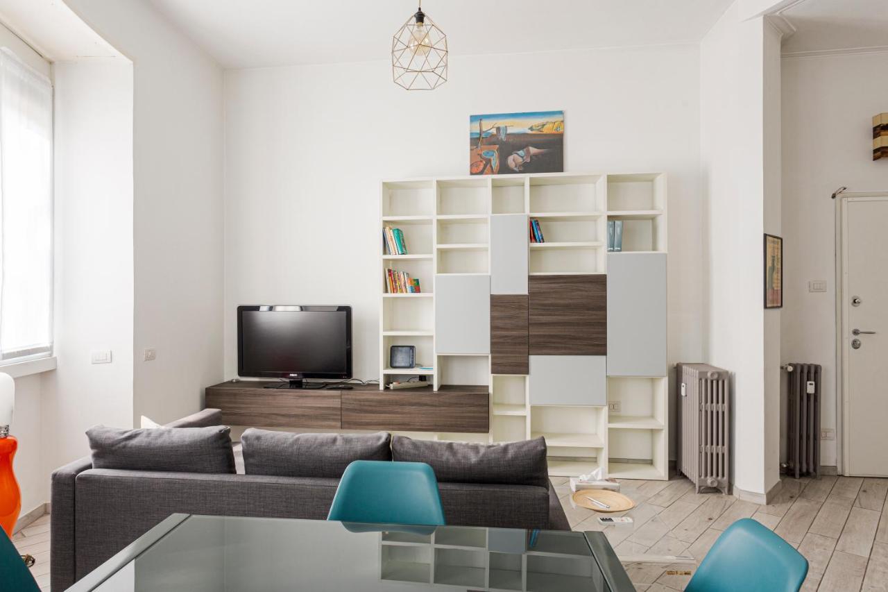 Spacious Retreat Steps From Lambrate Metro- Via Pacini Μιλάνο Εξωτερικό φωτογραφία